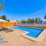 Villa Reyets 4 Bed 3 Bath Private Pool