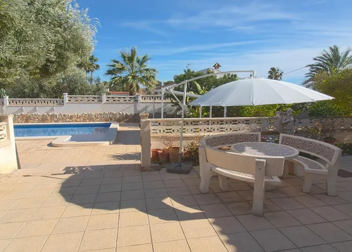 Reyets 4 Bed 3 Bath Private Pool Villa