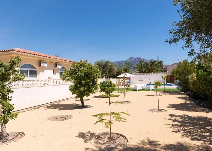 Reyets 4 Bed 3 Bath Private Pool * Busot